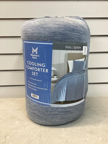 Member's Mark 3-Piece Down Alternative Comforter Set - Full/Queen Size