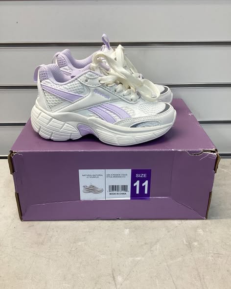 Reebok Girls Chaos Running Sneaker, size 11