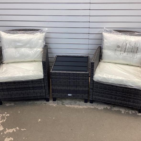 Costway 3 Pieces Outdoor Wicker Conversation Set with Tempered Glass Tabletop