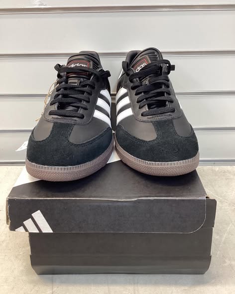Adidas Samba Indoor Soccer Shoe Size 9 Men's / 10 Women's