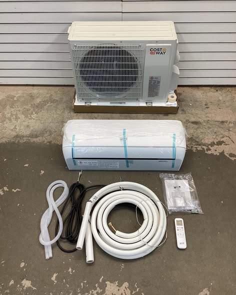 Costway 12000 BTU 17 SEER2 208-230V Ductless Mini Split Air Conditioner and Heater