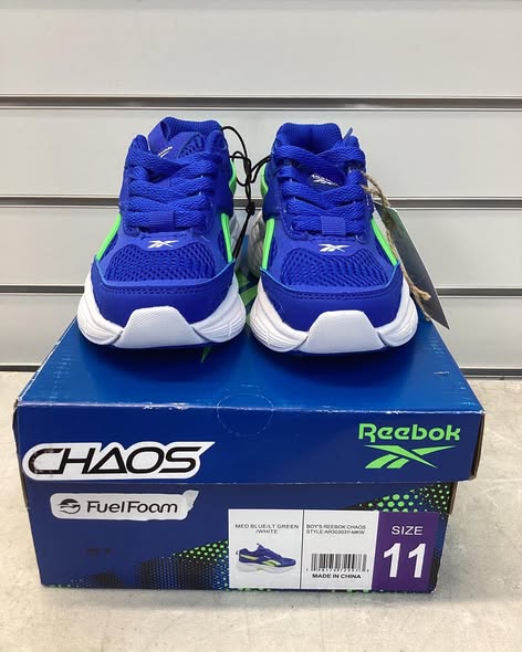Reebok Boys Chaos Running Sneaker size 11