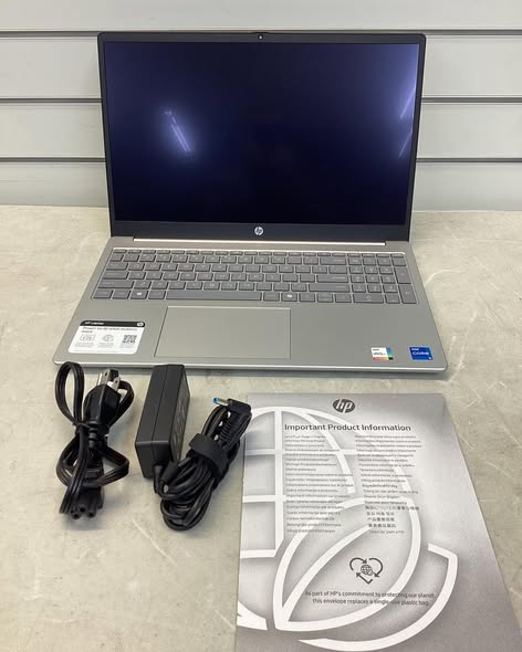 HP 15-fd0215dx 15.6" FHD IPS Touchscreen Notebook, Intel Core i5-1334U, 16GB RAM, 512GB SSD, Windows 11 Home, Natural Silver.