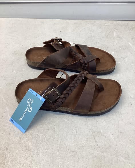 Mountain Sole Women's Leather Sandal Size 9