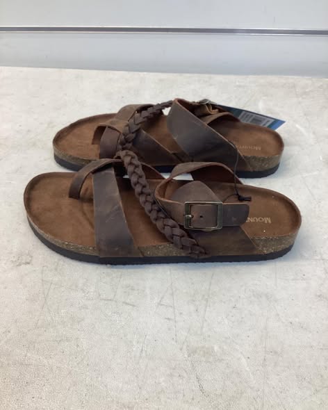 Mountain Sole Women's Leather Sandal Size 9