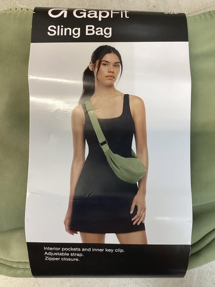 GapFit Adult Sling Bag