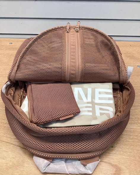 Dagne Dover Dakota Air Mesh Backpack, Large – Warm Dust