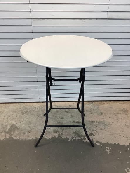 Lifetime 33-Inch Round Bistro Table