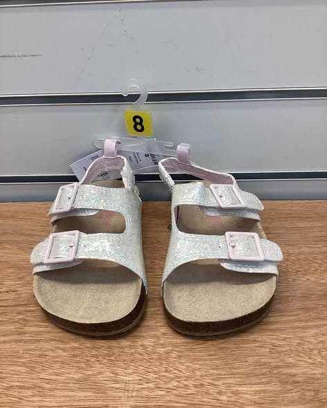 OshKosh B'Gosh Toddler Girls Footbed Sandal size 8.