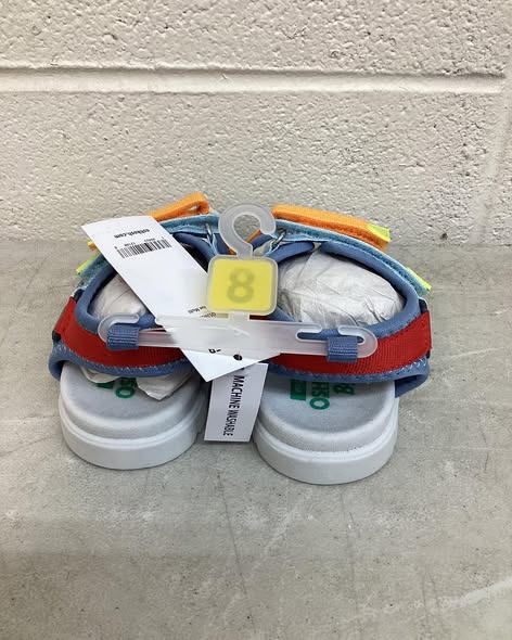 OshKosh B'Gosh Toddler Boys Play Sandal size 8