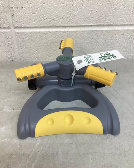 Plastic 3-Arm Spinning Sprinkler on Heavy-Duty Base