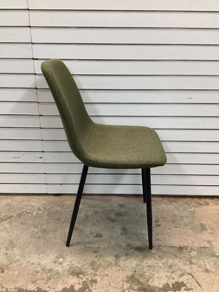 Tapscott 19'' H Upholstered Side Chair (Set of 4)