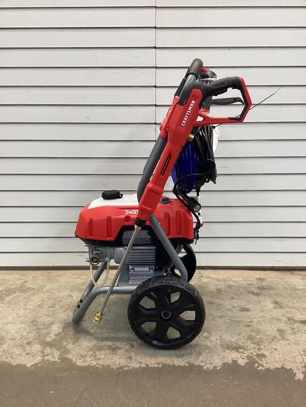 CRAFTSMAN 2400-PSI 1.1-GPM Cold Water Electric Pressure Washer with 5 Spray Tips