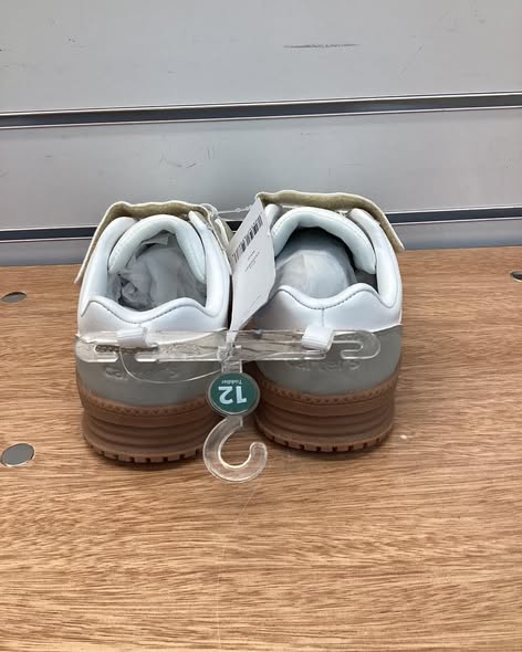 Carter's Toddler Girls Sneaker size 12.
