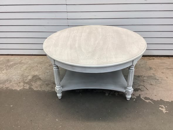 Galano Round Coffee Table with Solid Wood Legs in Antique White