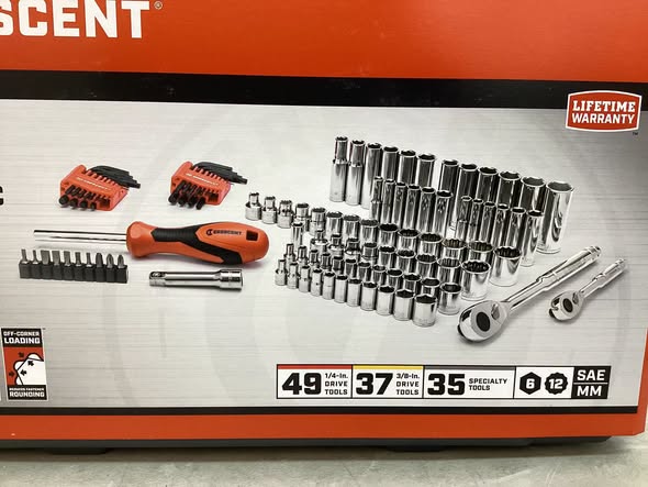 Crescent 121 Pc, 1/4" & 3/8" Drive, 6 & 12-Point, Standard & Deep, SAE & Metric Mechanics Tool Set