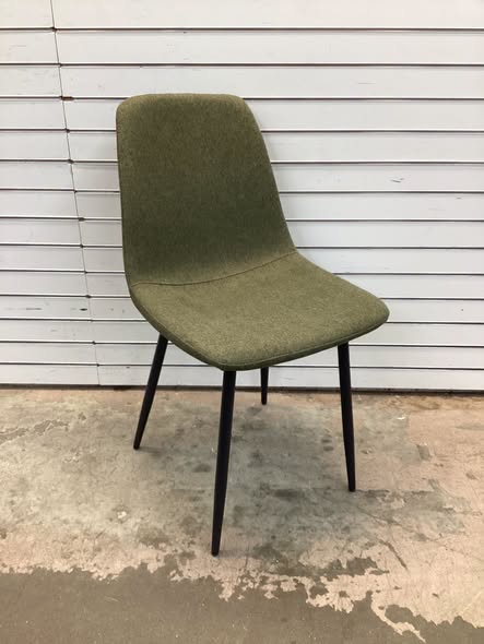 Tapscott 19'' H Upholstered Side Chair (Set of 4)