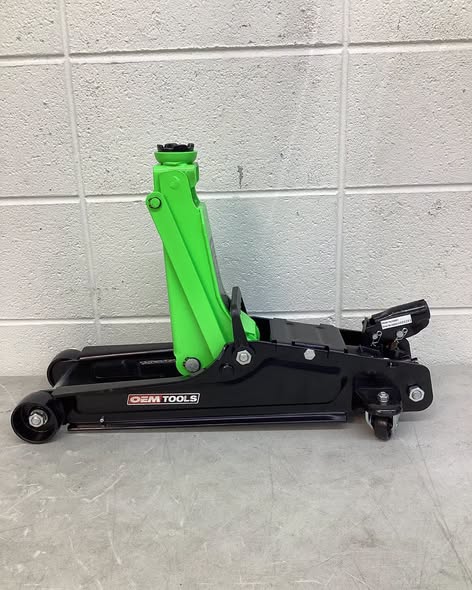 OEMTOOLS 24841 2 1/2 Ton Trolley Jack, 5,000 Lb Capacity, Automobile Floor Jack, Portable Car Jack, Manual Car Jack, Use for an Easy Car Jack.