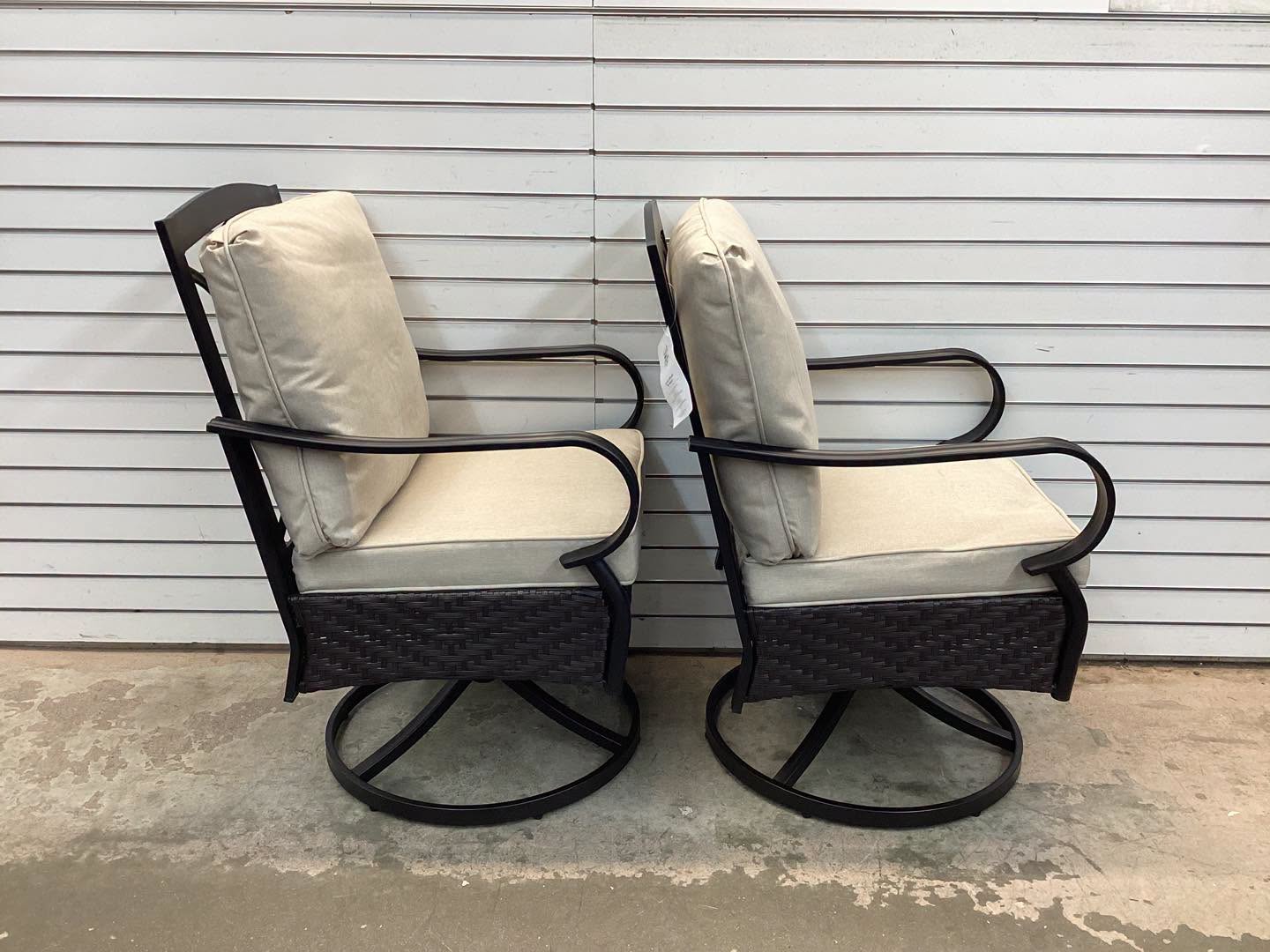 Alyah Swivel Outdoor Patio Dining Chair with Cushion (Set of 2)