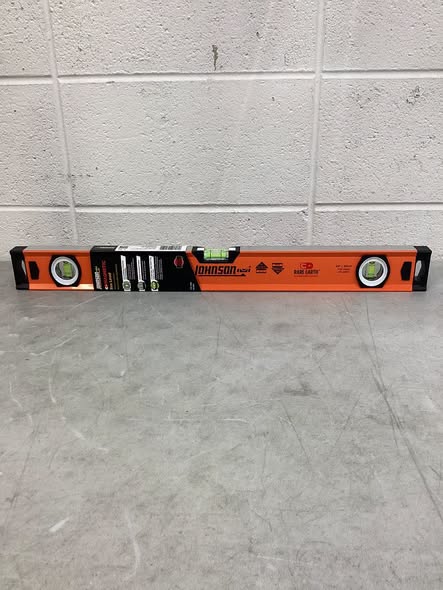 Johnson Aluminum 24-in 3 Vial Magnetic Box Beam Level