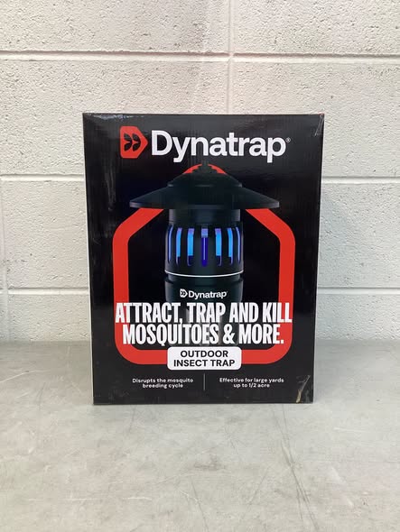 Dynatrap UV 1/2-Acre Black Insect and Mosquito Trap