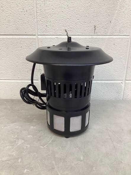 Dynatrap 1/2-Acre Mosquito and Insect Trap with Optional Wall Mount