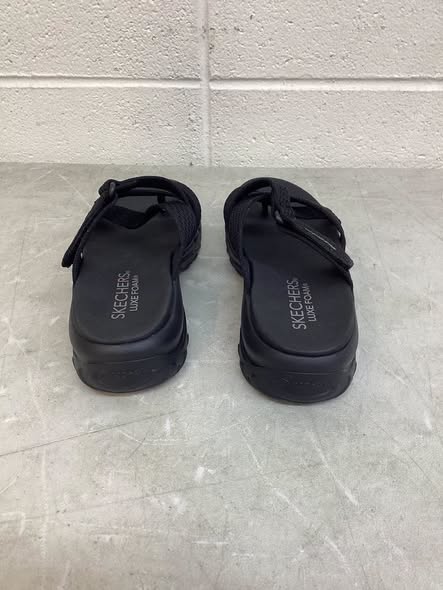 Skechers Women's Strappy Slide Sandal Size 8