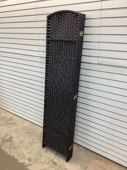 Elmina 6 Ft Folding Room Divider Privacy Screen Home Decor Diamond Weave Fiber Double Hinges