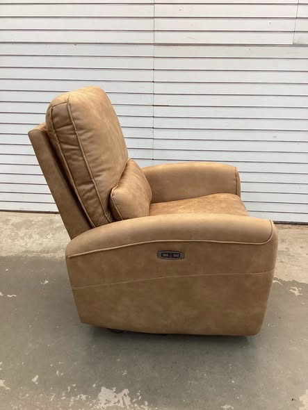 33.8" Wide Modern Comfortable Swivel And Rocker Power Recliner with USB Port