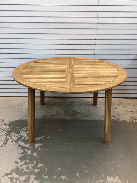 Round Patio Dining Table Acacia Wood Outdoor Dining Table w/ 2'' Umbrella Hole
