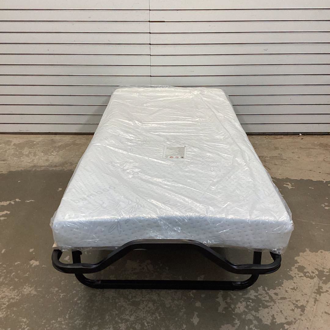 Twin Size Metal Folding Bed with Memory Foam Mattress
