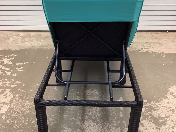 Adjustable Rattan Patio Chaise Lounge Chair Couch with Turquoise Cushions
