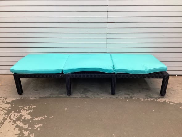 Adjustable Rattan Patio Chaise Lounge Chair Couch with Turquoise Cushions