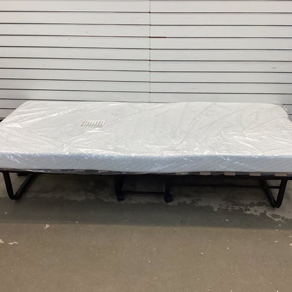 Twin Size Metal Folding Bed with Memory Foam Mattress