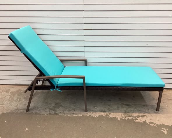 Adjustable Height Rattan Chaise Recliner Patio Lounge Chair with Turquoise Cushions (2-Piece)