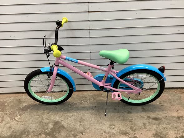 18-inch Kids Bike with Adjustable Handlebar and Saddle Pink