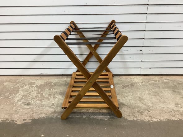 Set of 2 Folding Luggage Racks with 5 Nylon Straps and Slatted Storage Shelf