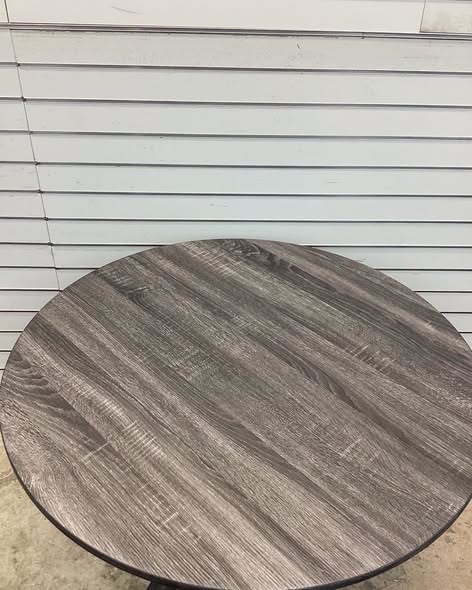 Gymax 36'' Round Farmhouse Dining Table for 4 w/Stable Intersecting.
