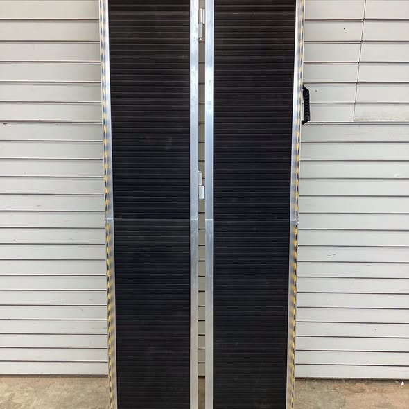 Portable Aluminum Wheelchair Ramp 6 FT with Transition Plate & Non-slip Surface