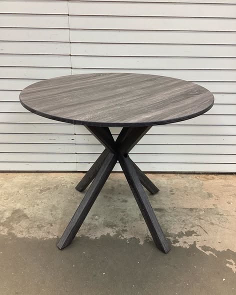 Gymax 36'' Round Farmhouse Dining Table for 4 w/Stable Intersecting.