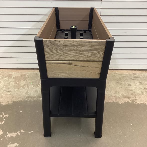 Keter Signature Collection 29 Gal. Resin Elevated Garden Bed
