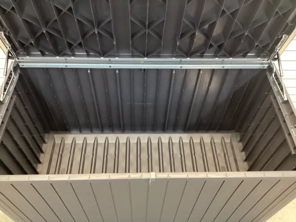 Keter 170 Gal. Resin Deck Box Large Indoor/Outdoor Storage