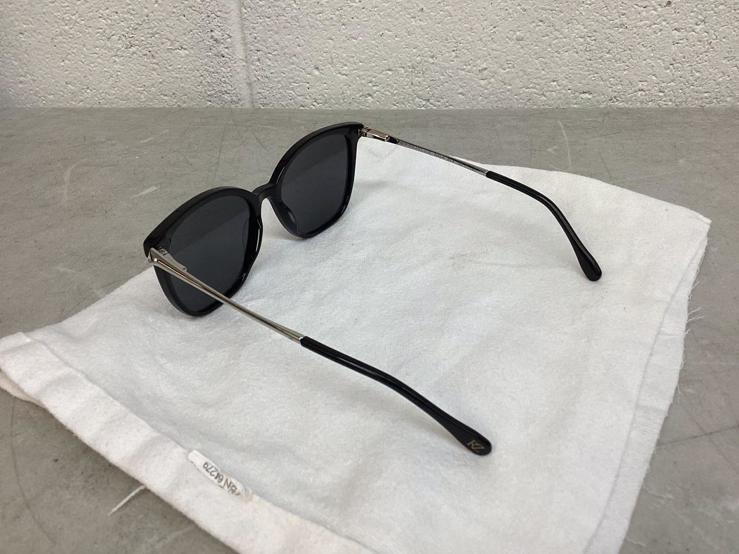 RZ By Rachel Zoe Nala Oversized Sunglasses