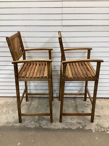 Costway Set of 2 Bar Stools 29inch Acacia Wood Pub Chairs Outdoor with Armrests