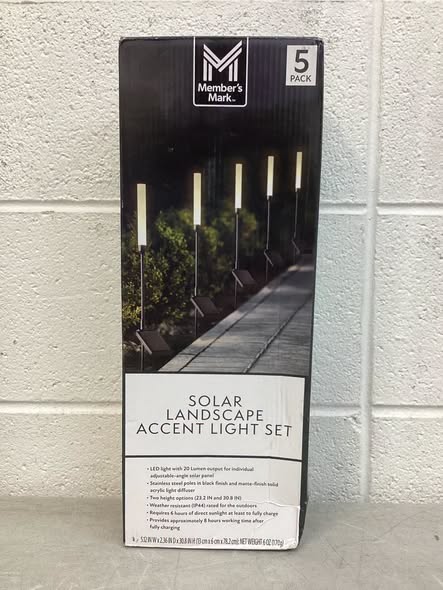 Member's Mark Reed LED Solar Landscape Accent Lights, 5-Pack