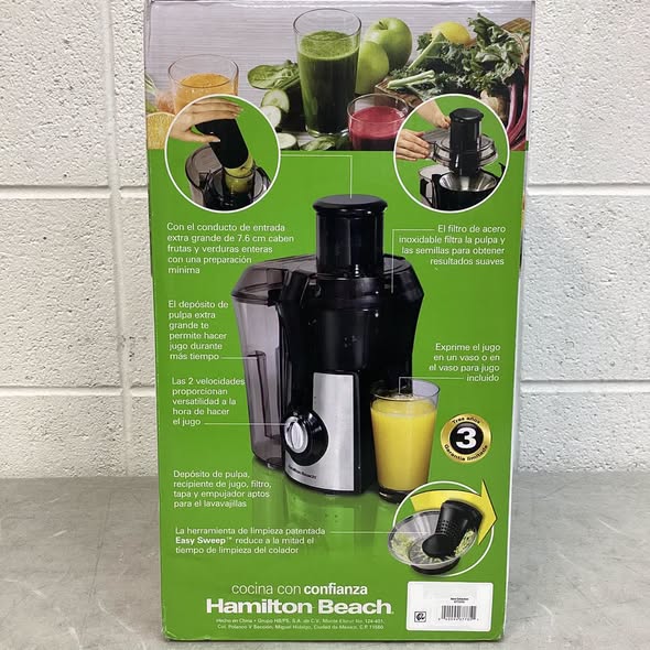 Hamilton Beach 800 Watt Easy Clean Juice Extractor with Easy Sweep Cleaning Tool