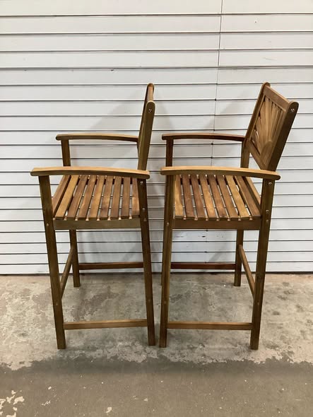 Costway Set of 2 Bar Stools 29inch Acacia Wood Pub Chairs Outdoor with Armrests
