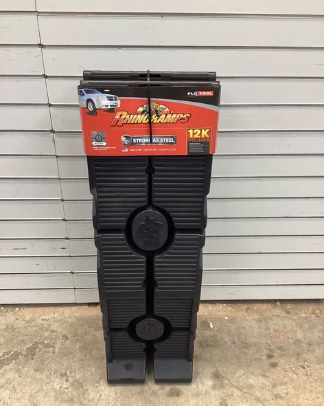 Hopkins RhinoGear RhinoRamps Vehicle Ramp Pair, 12,000lb, Black Resin, GVW Capacity, 11914MI, 2 Pieces.