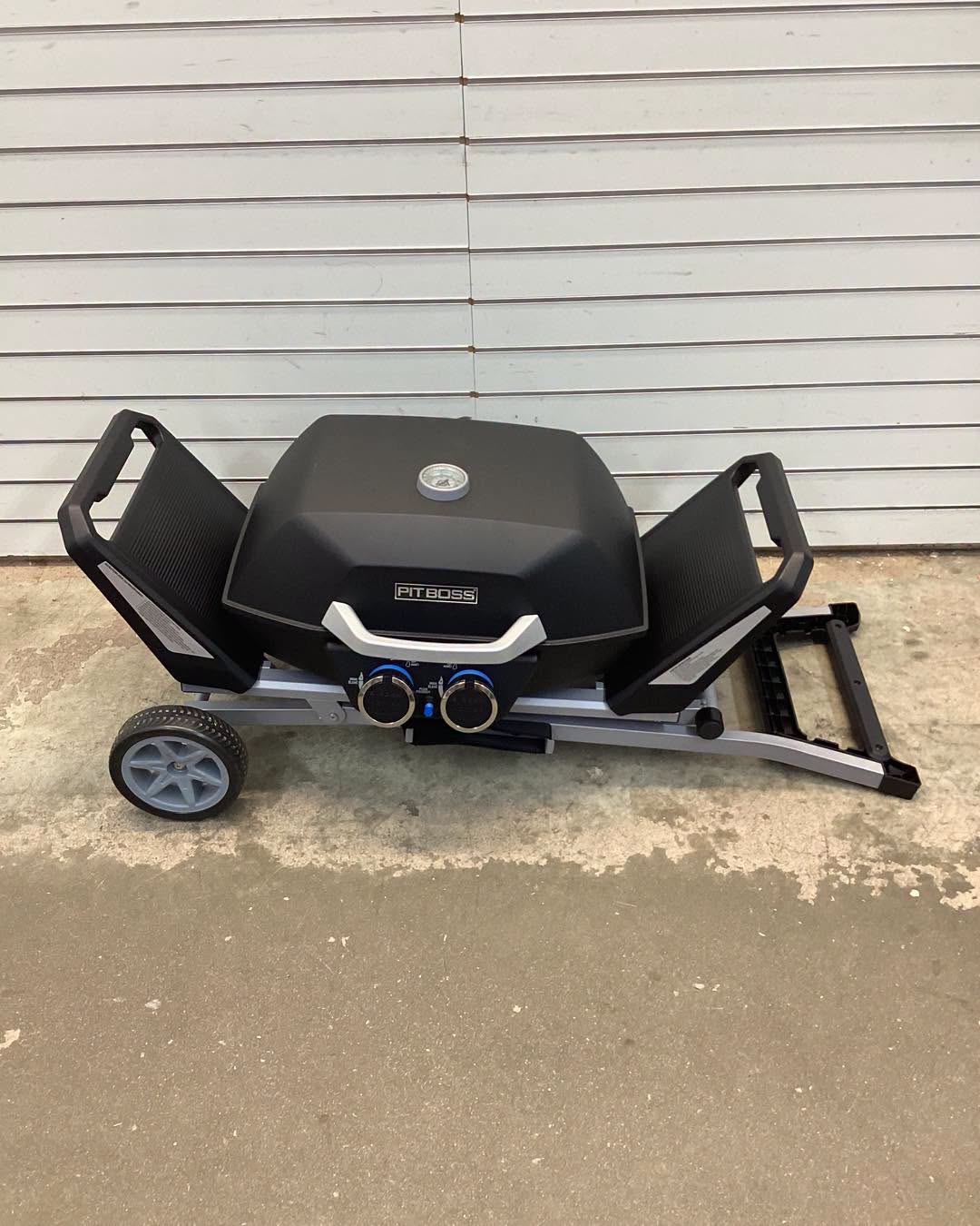 Pit Boss 290-Sq. in Black Portable Liquid propane Grill