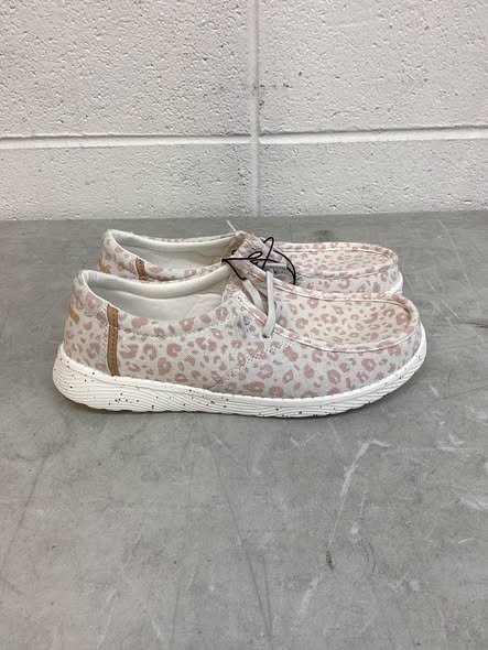 Eddie Bauer Women's Canvas Loafer Size 8M